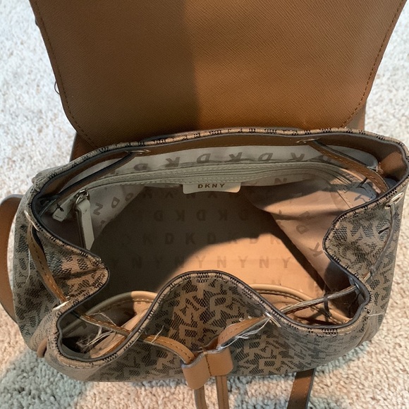 DKNY Heritage Town & Country Backpack - Picture 5 of 15